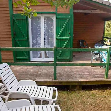 Pour 6 Personnes Avec Terrasse à - Api-1-52-434 *