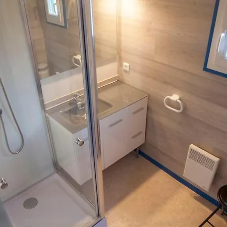 Pour 6 Personnes Avec Terrasse à - Api-1-52-434 Campeggio