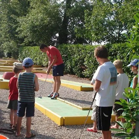Pour 6 Personnes Avec Terrasse à - Api-1-52-434