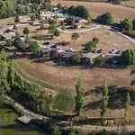 Pour 6 Personnes Avec Terrasse A - Api-1-52-434